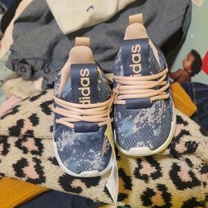 Adidas NWT Toddler5 Girls